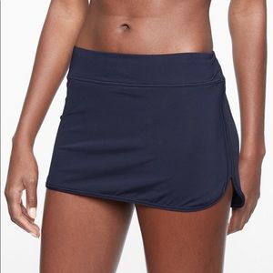 NWT Athleta Tidal Skirt small